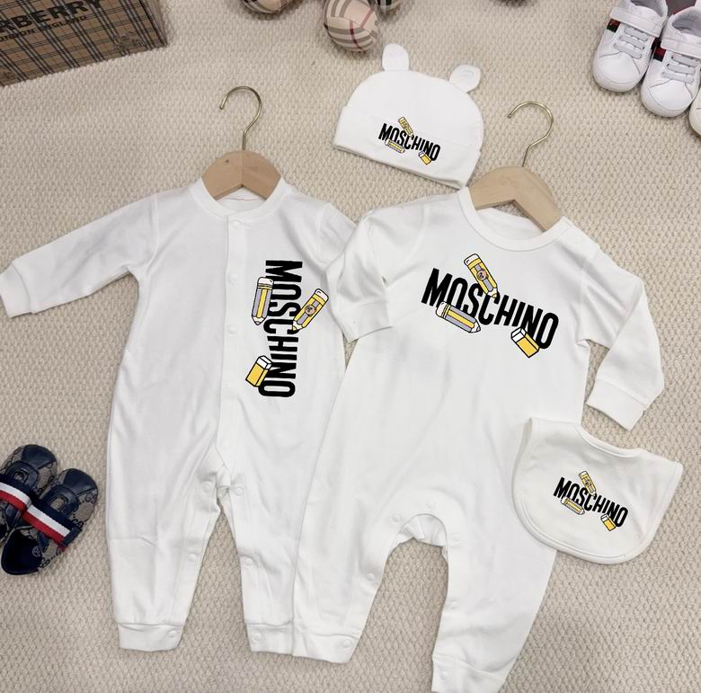 Moschino sz59 66 73 80 85 90 32